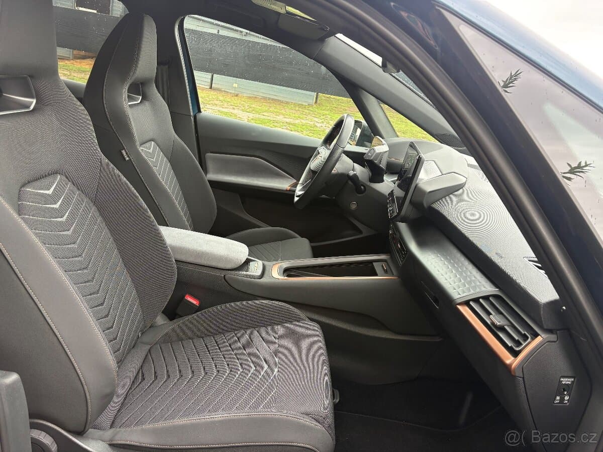 2024 Cupra BORN - 10