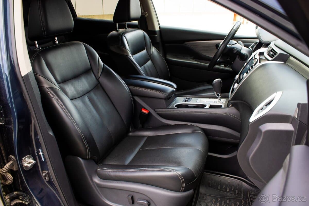 2018 Nissan MURANO - 11