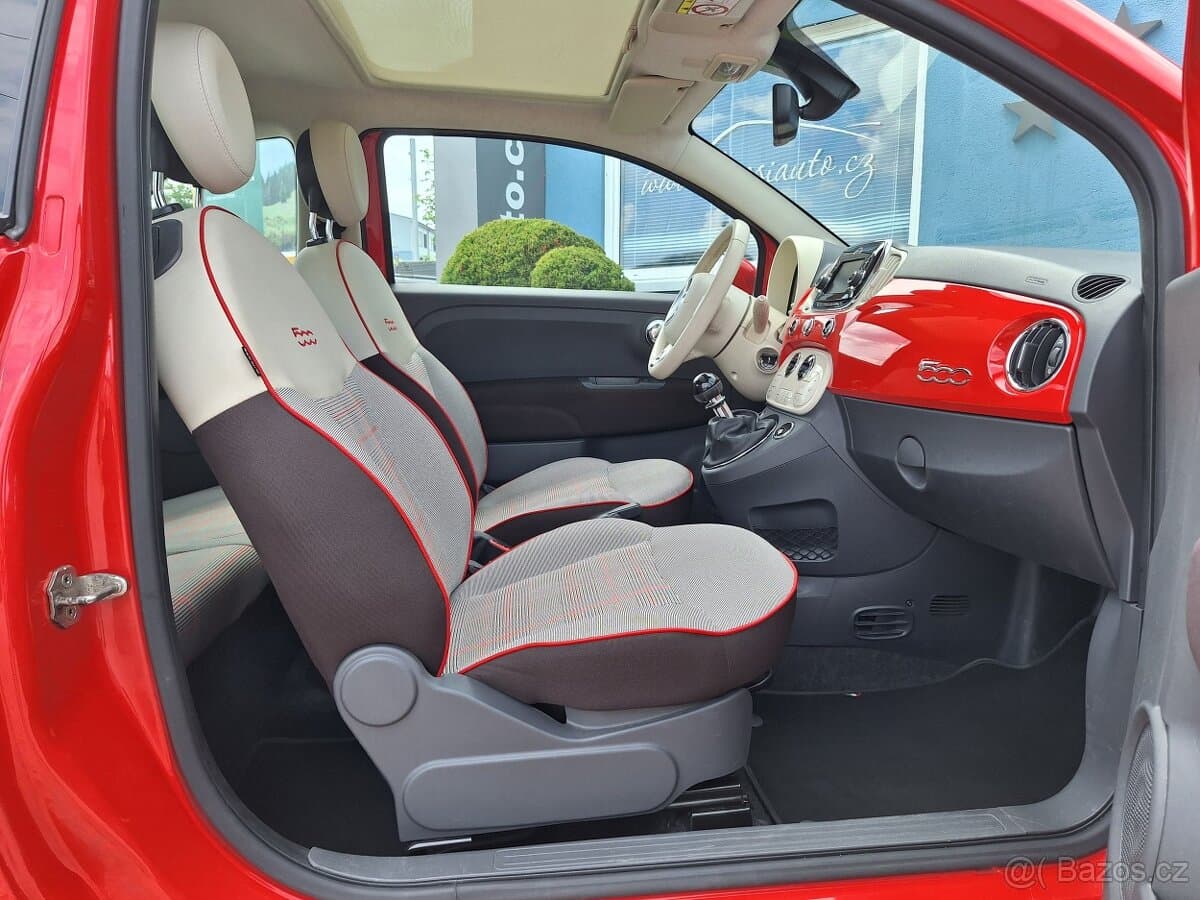 2015 Fiat 500 - 11