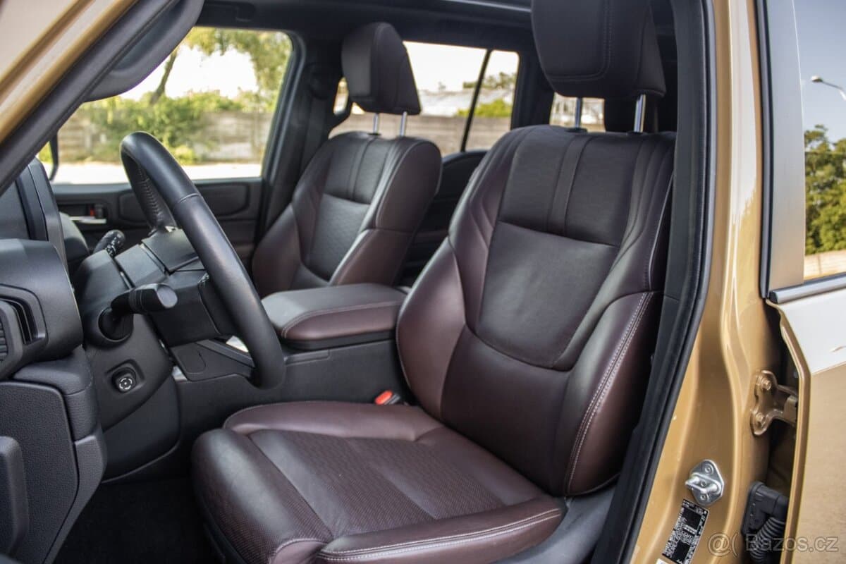 2025 Toyota LAND CRUISER - 11