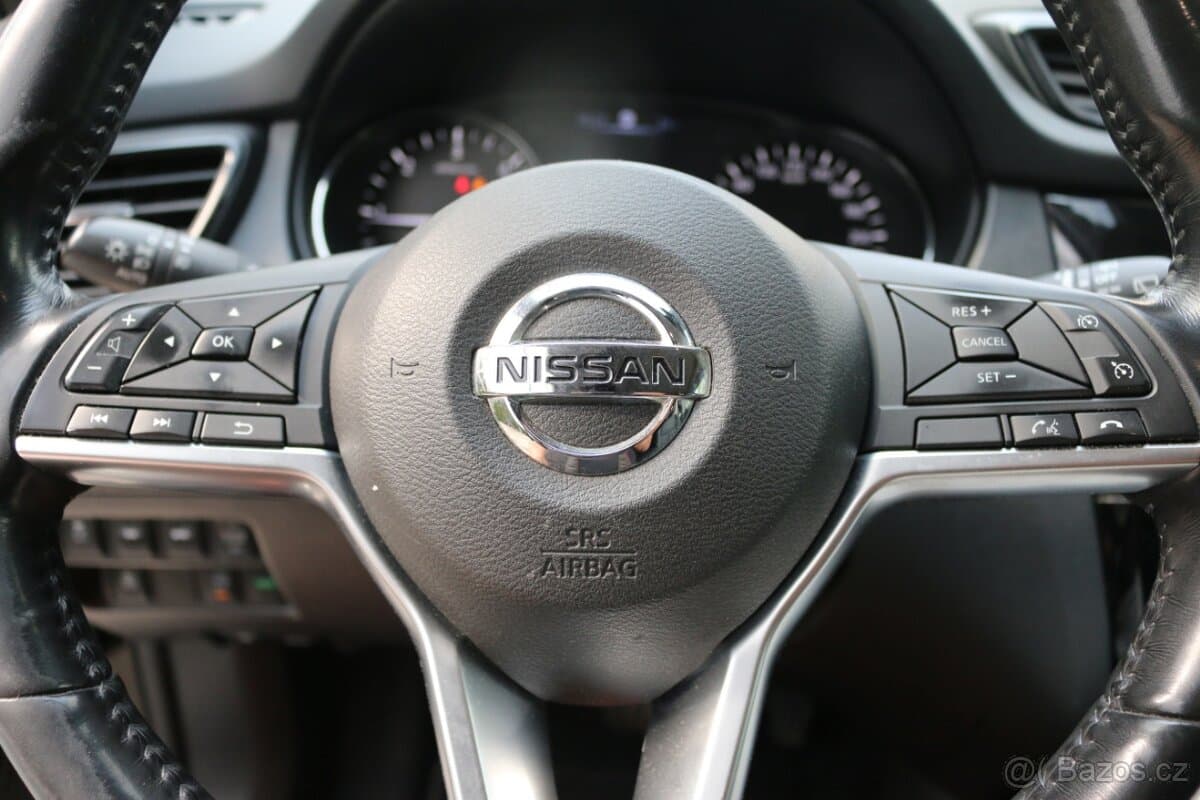 2018 Nissan X-TRAIL - 11