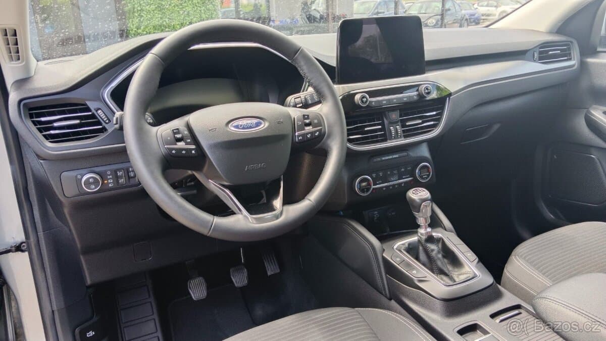 2023 Ford KUGA - 11