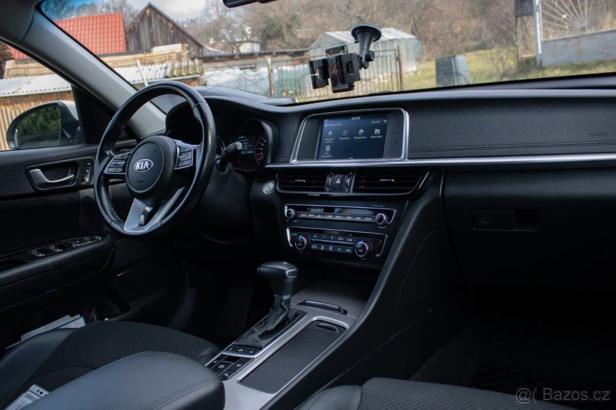2019 Kia OPTIMA - 11