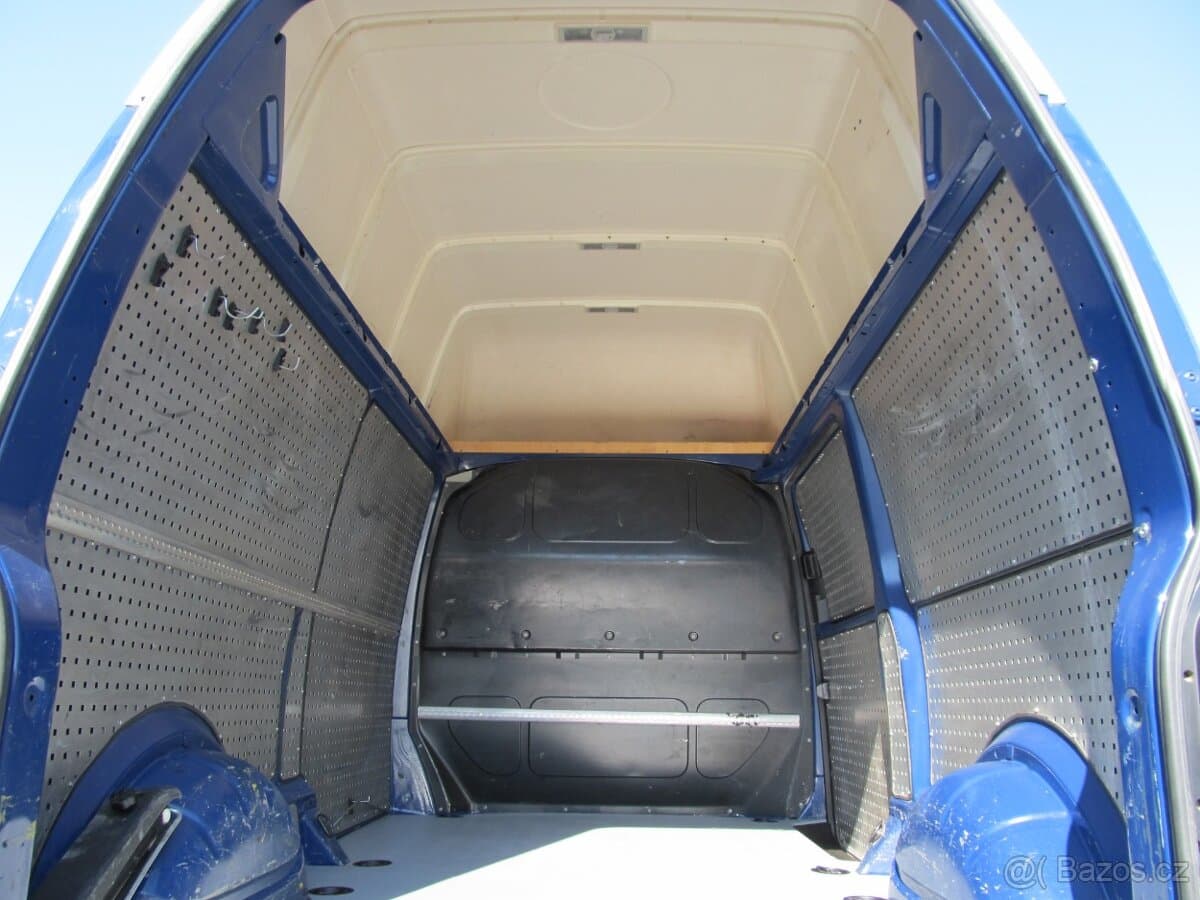 2009 Volkswagen TRANSPORTER - 11