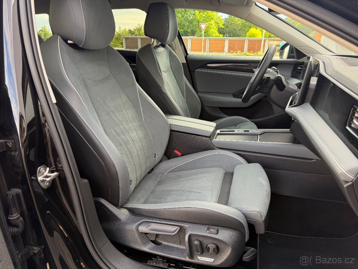 2024 Volkswagen PASSAT - 11