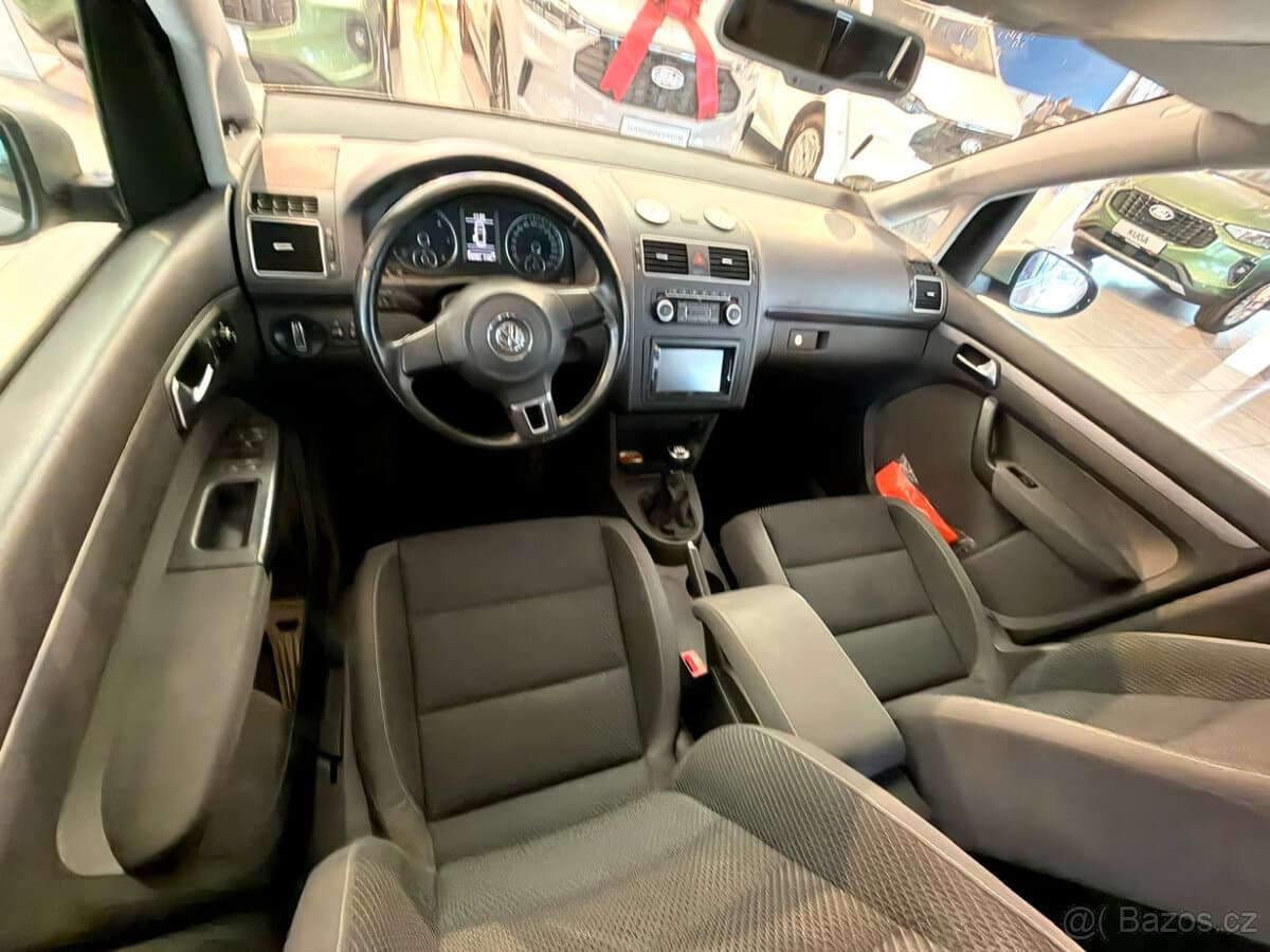 2011 Volkswagen TOURAN - 11