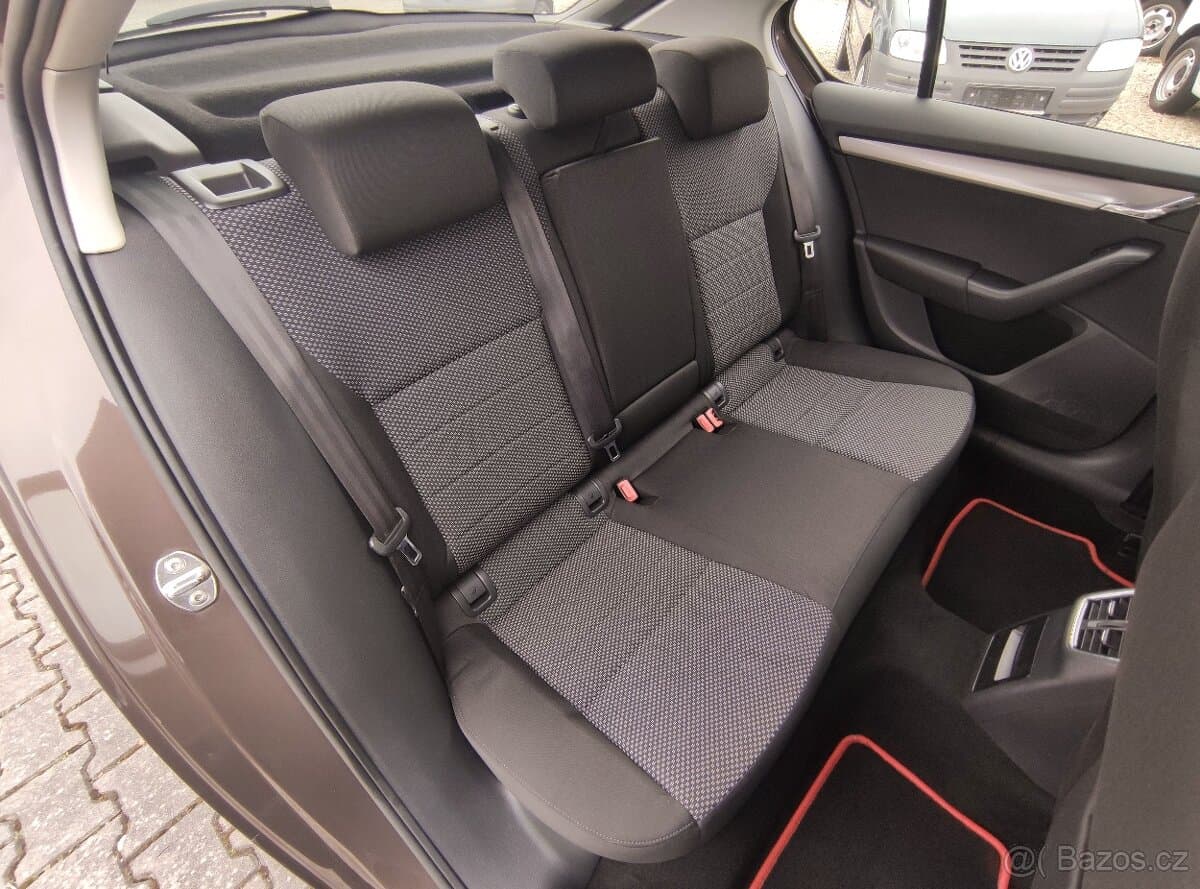 2013 Škoda OCTAVIA - 11