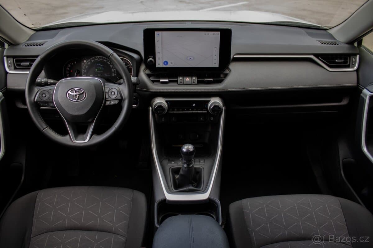 2023 Toyota RAV4 - 11