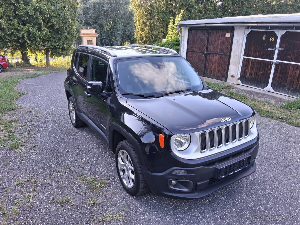 2017 Jeep RENEGADE - 11