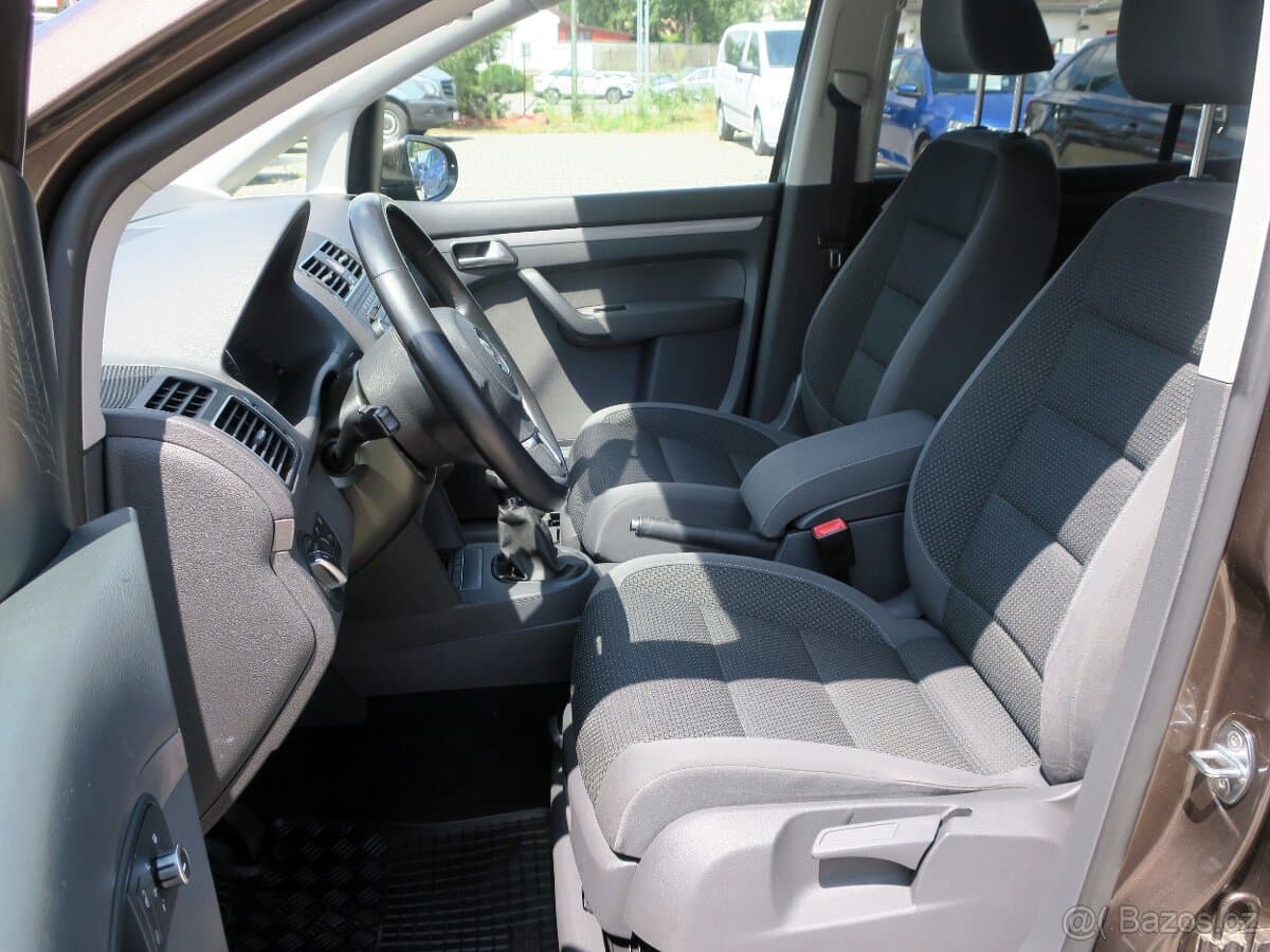 2011 Volkswagen TOURAN - 11