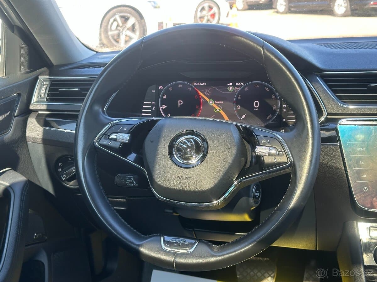 2022 Škoda SUPERB - 11