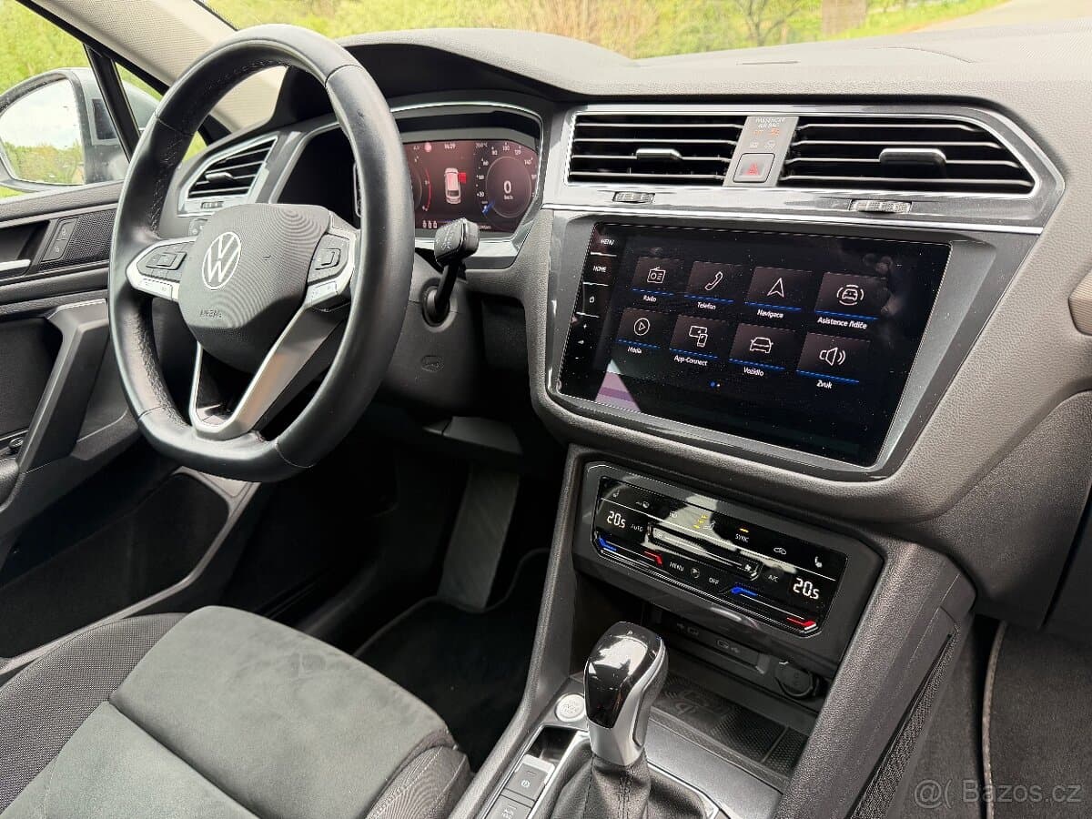 2023 Volkswagen TIGUAN - 11