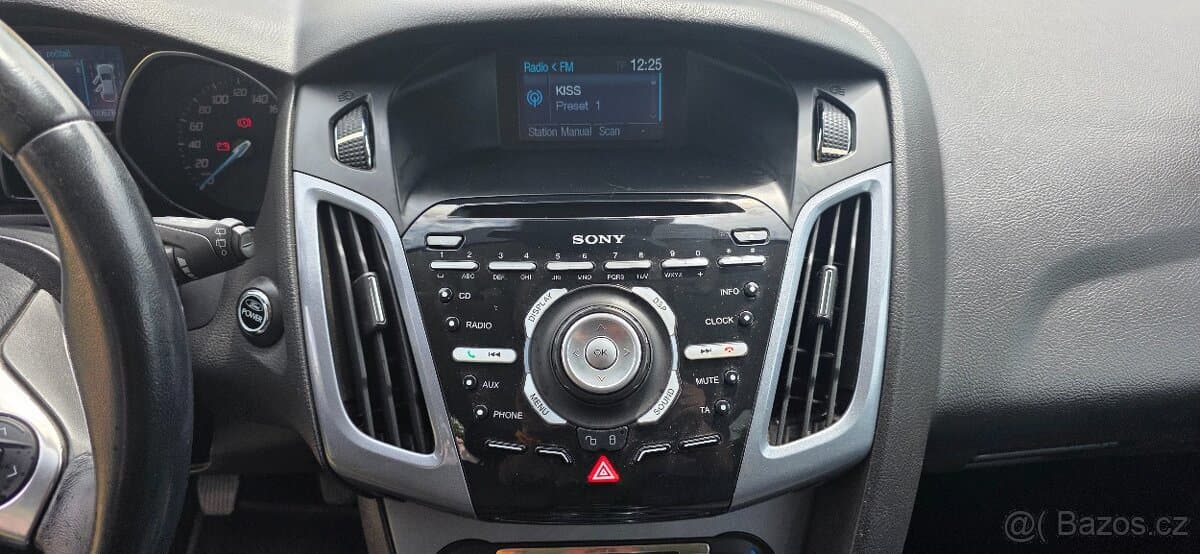 2011 Ford FOCUS - 11