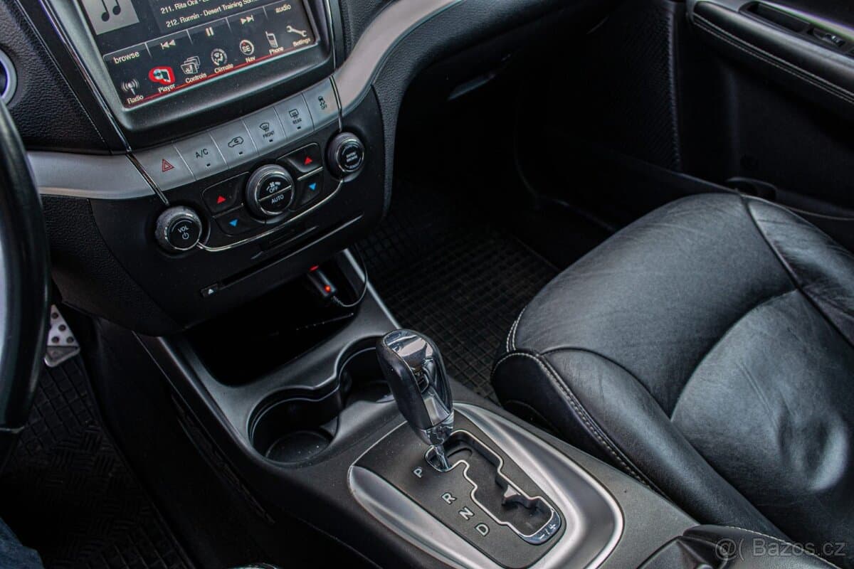2012 Fiat FREEMONT - 11