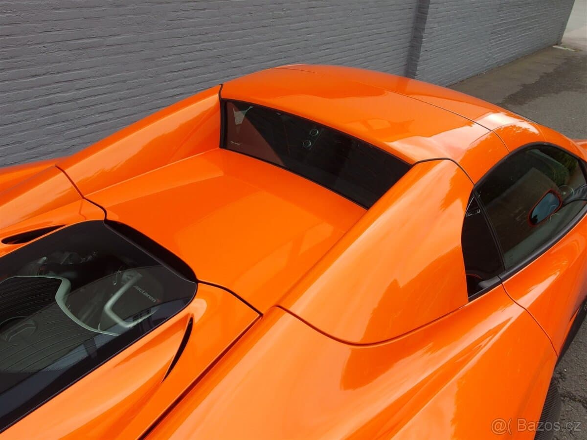 2014 McLaren 650S - 11