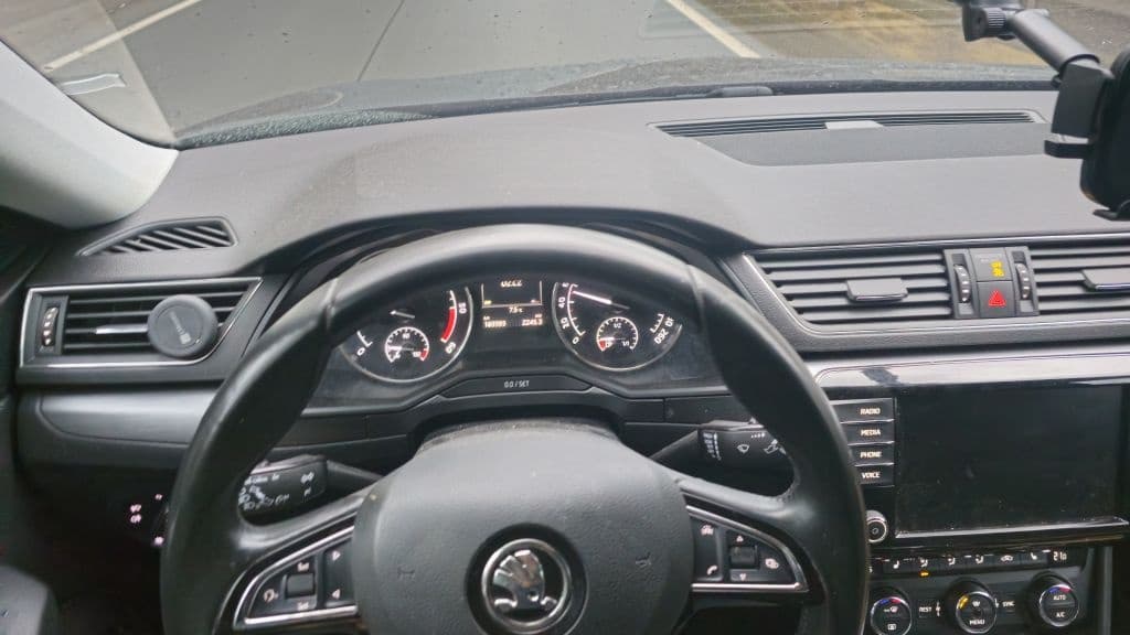 2015 Škoda SUPERB - 11