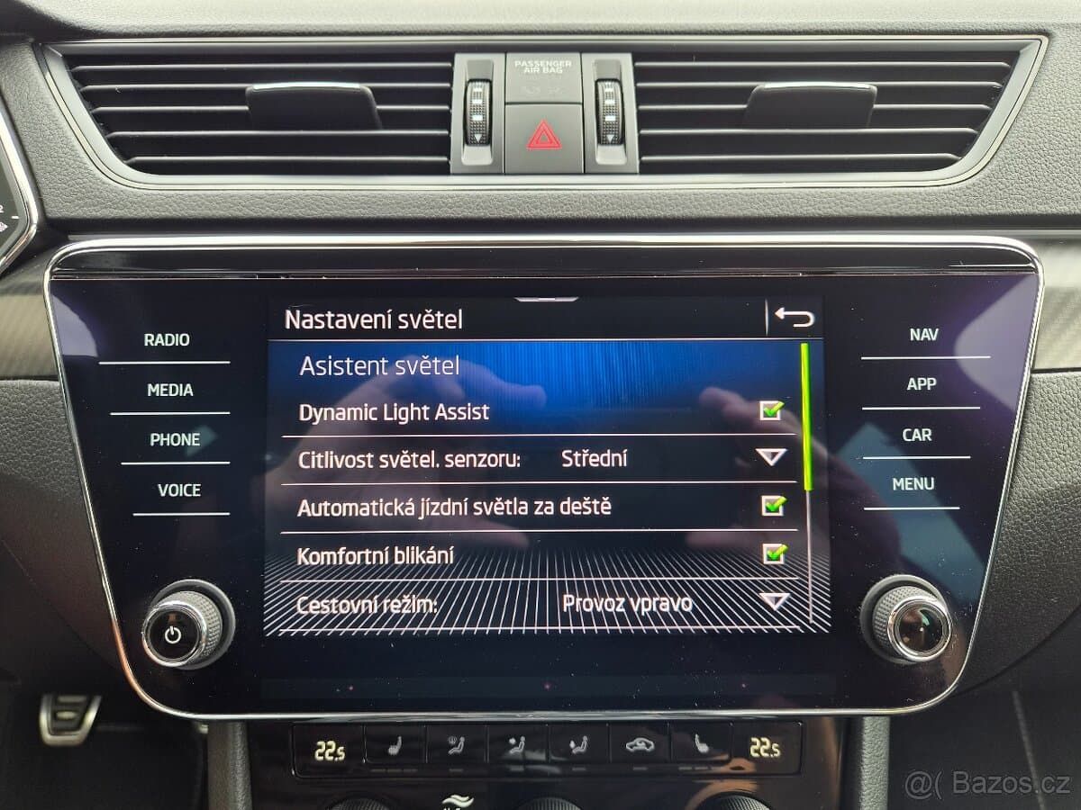 2020 Škoda SUPERB - 11