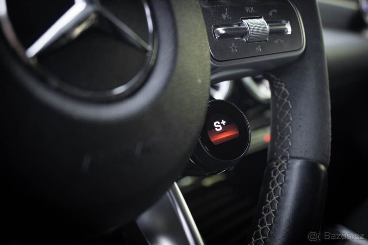 2021 Mercedes-Benz OSTATNÍ - 11