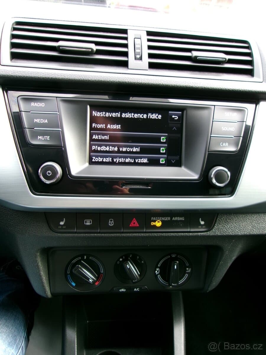 2015 Škoda FABIA - 11