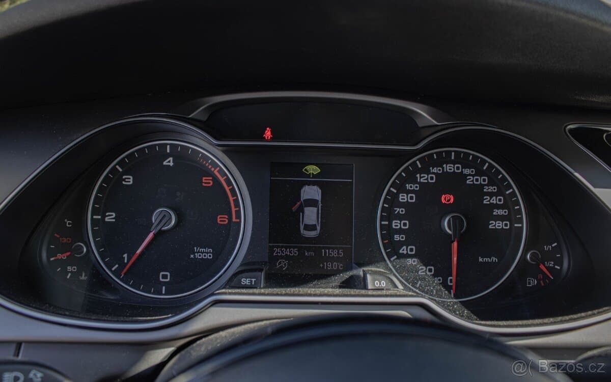 2013 Audi A4 - 11