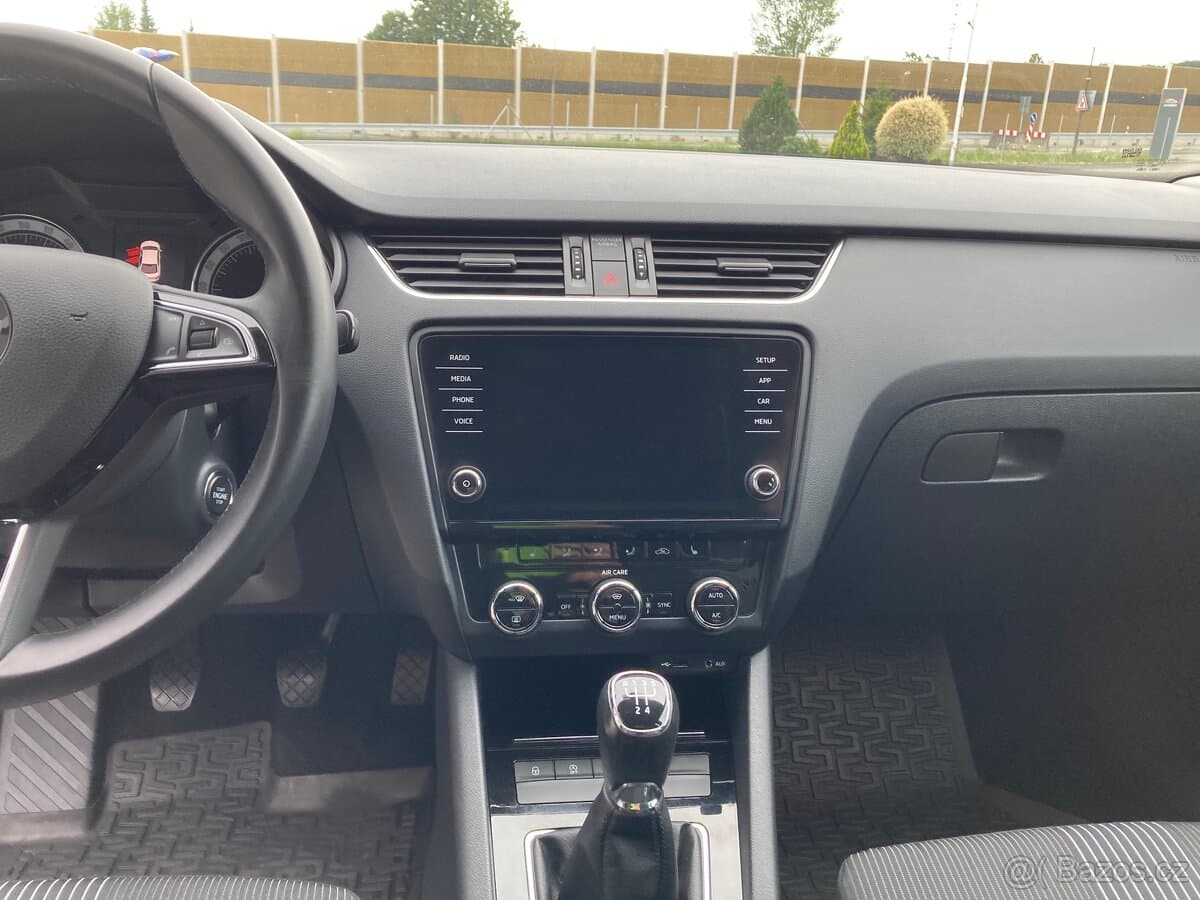 2017 Škoda OCTAVIA - 11