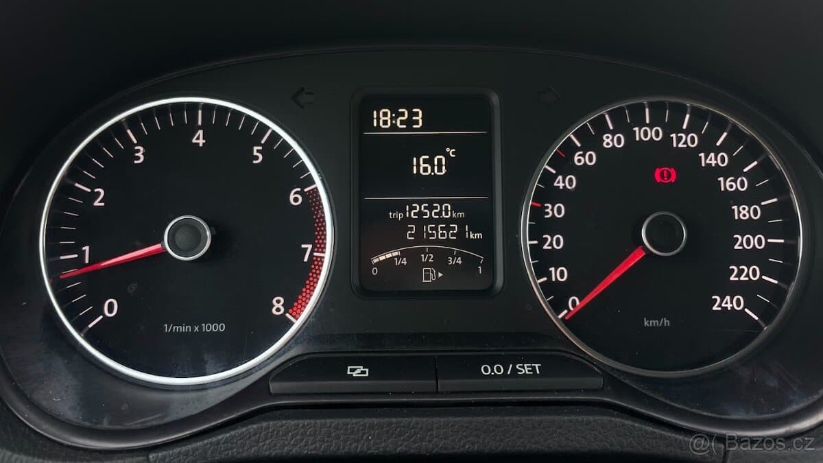 2009 Volkswagen POLO - 11