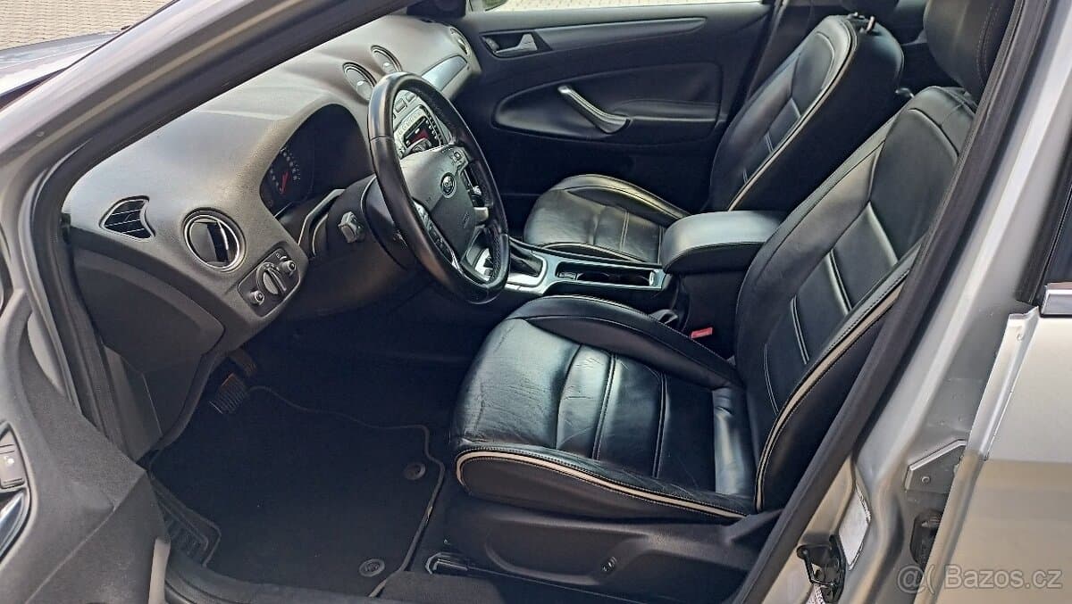 2010 Ford MONDEO - 11