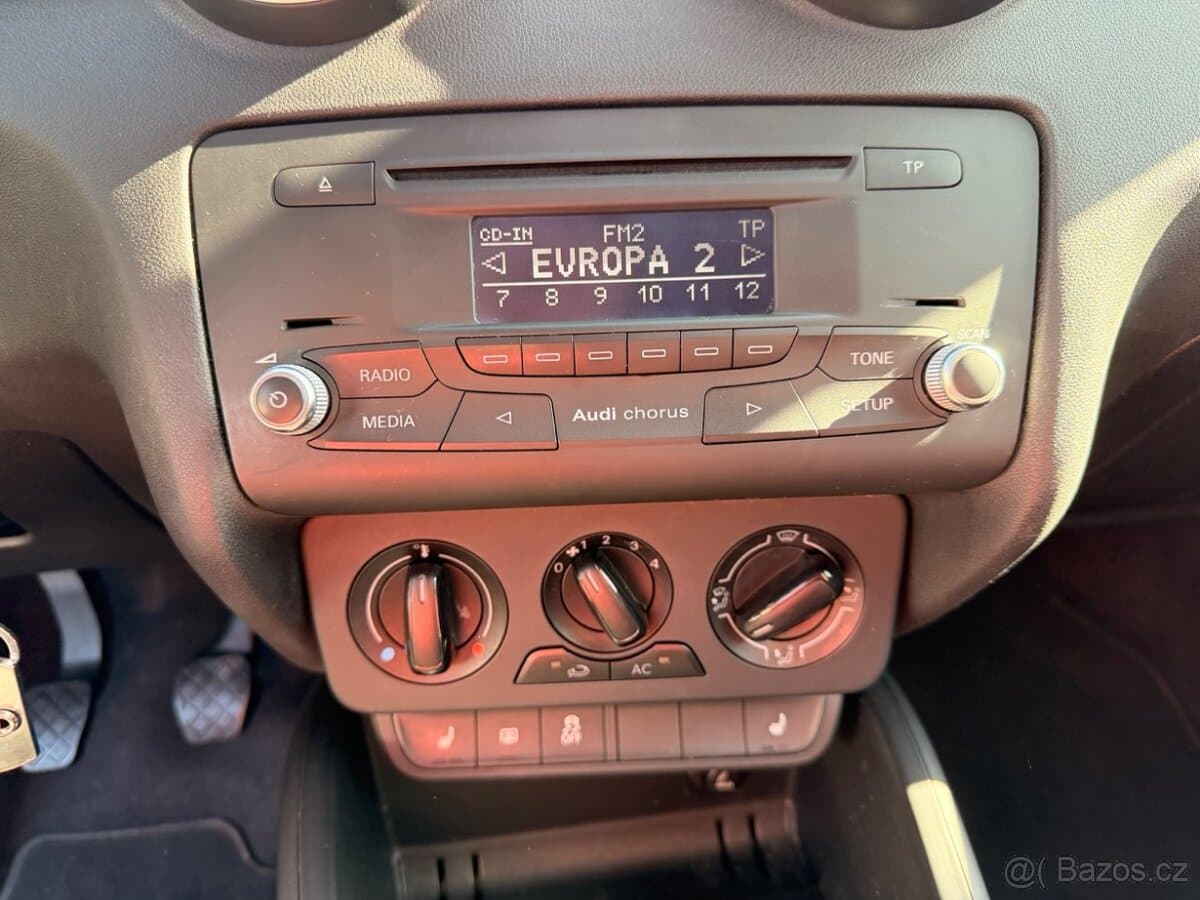 2012 Audi A1 - 11