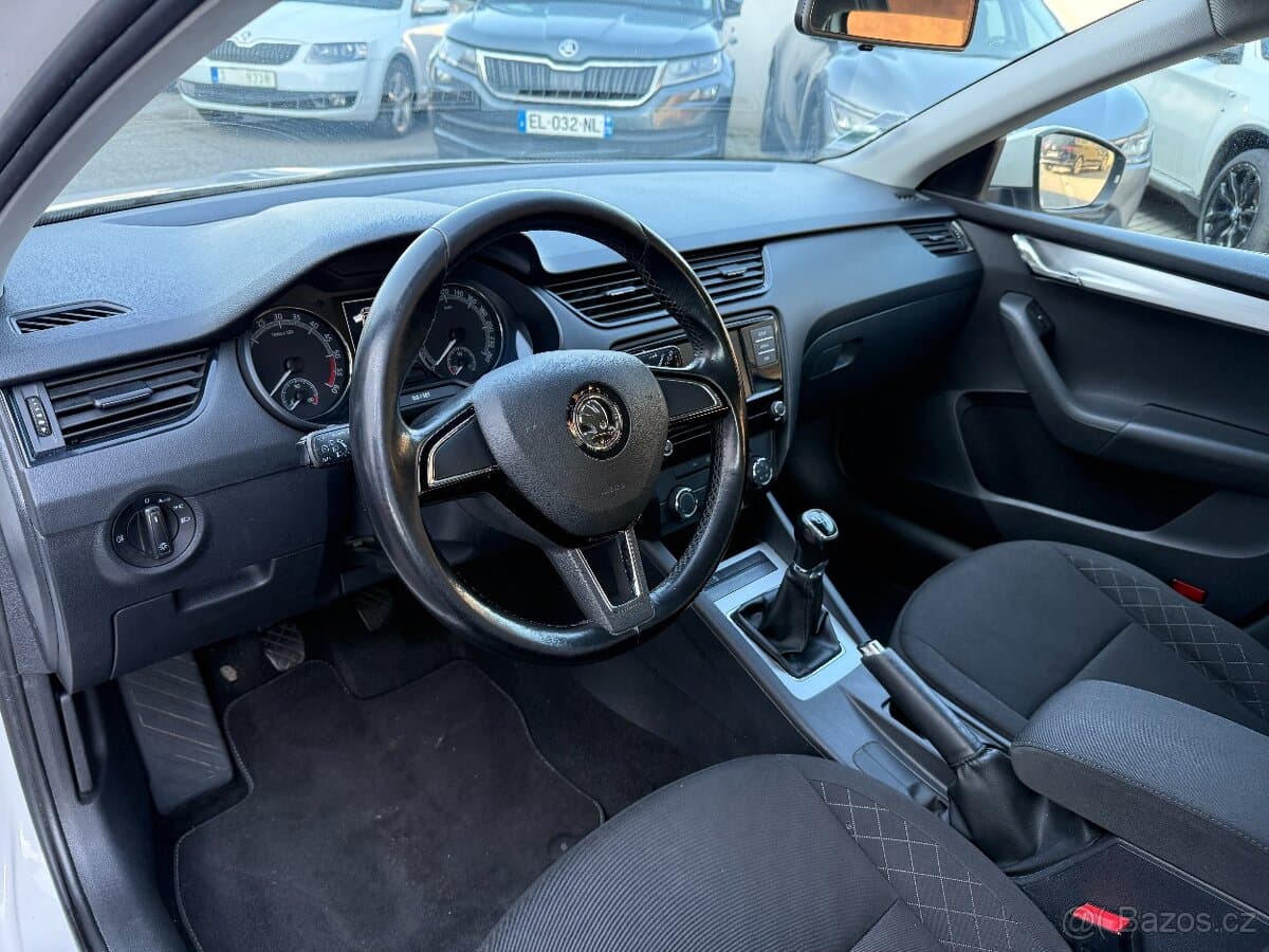 2019 Škoda OCTAVIA - 11