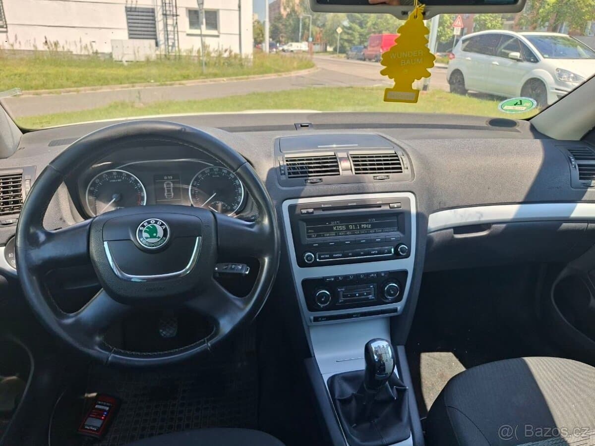 2010 Škoda OCTAVIA - 11