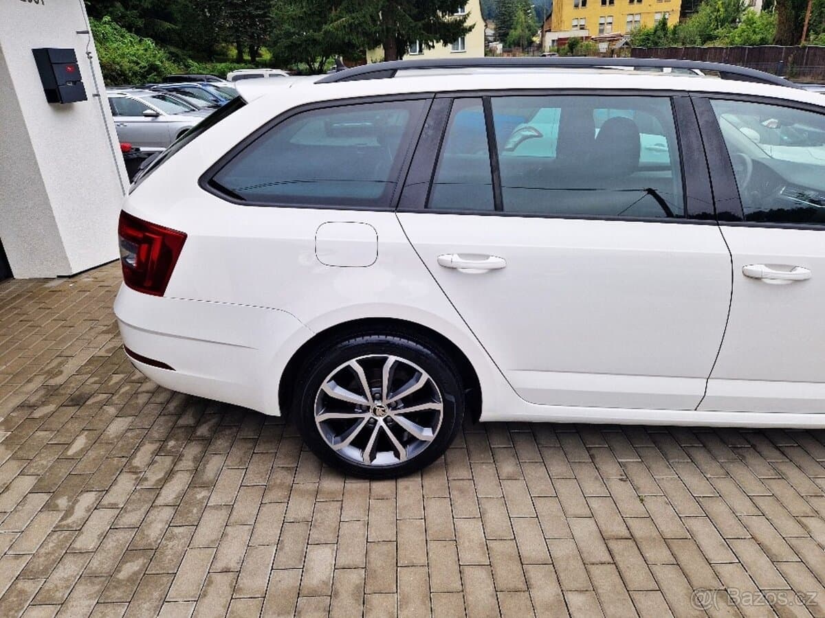 2020 Škoda OCTAVIA - 11