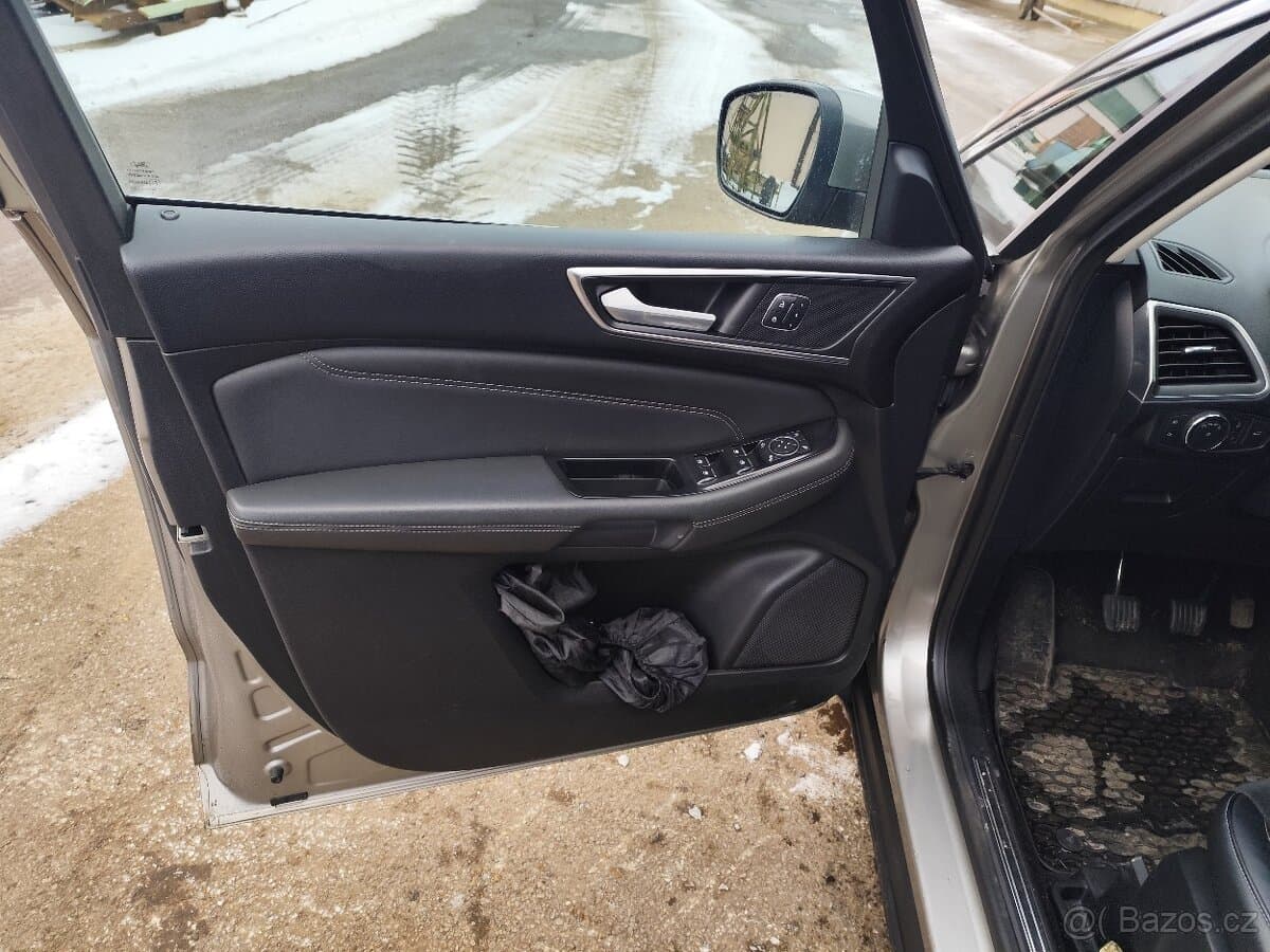 2016 Ford S-MAX - 11