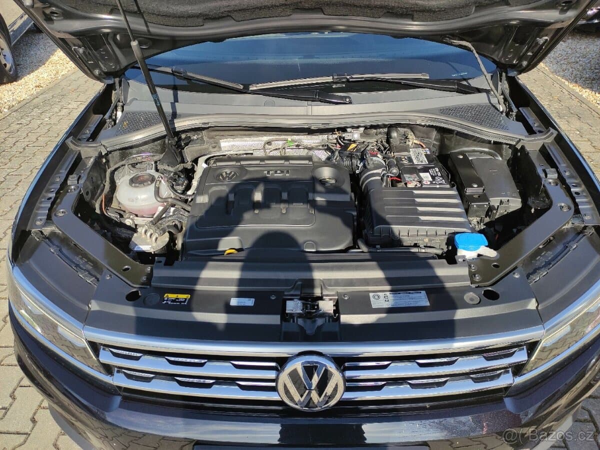 2019 Volkswagen TIGUAN - 11