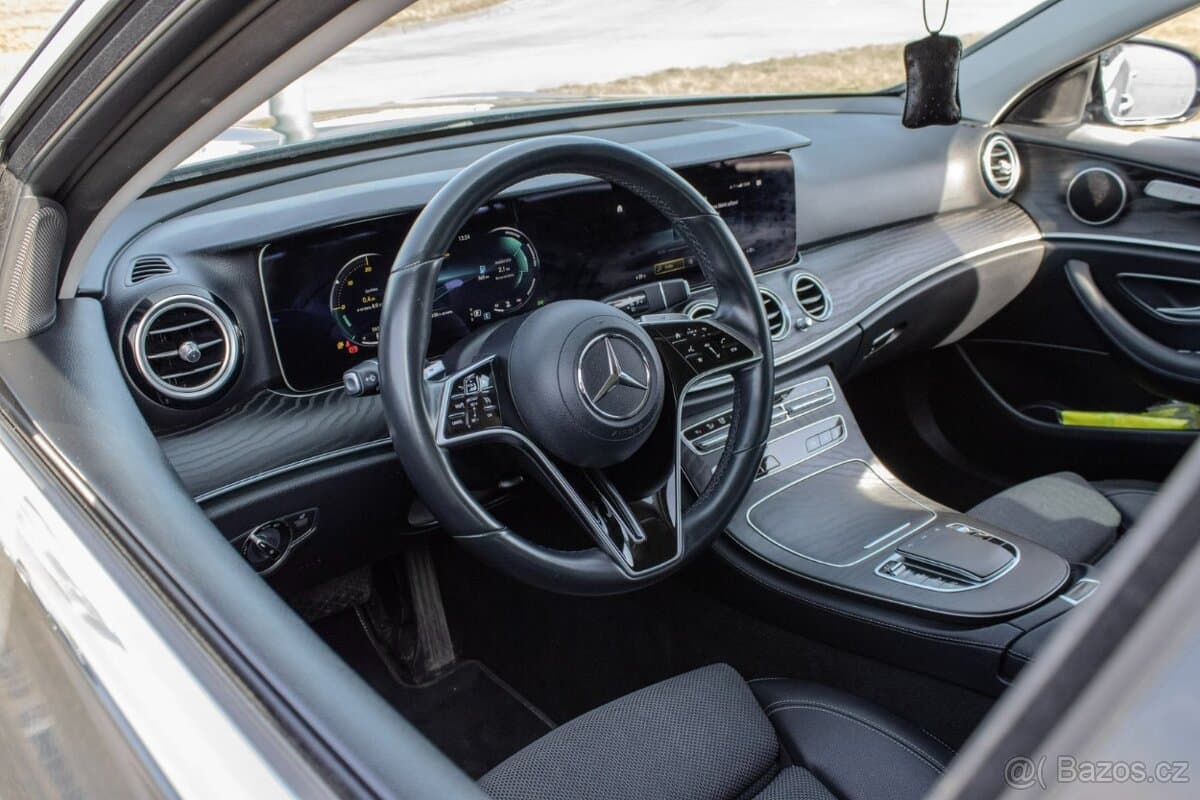 2021 Mercedes-Benz OSTATNÍ - 11