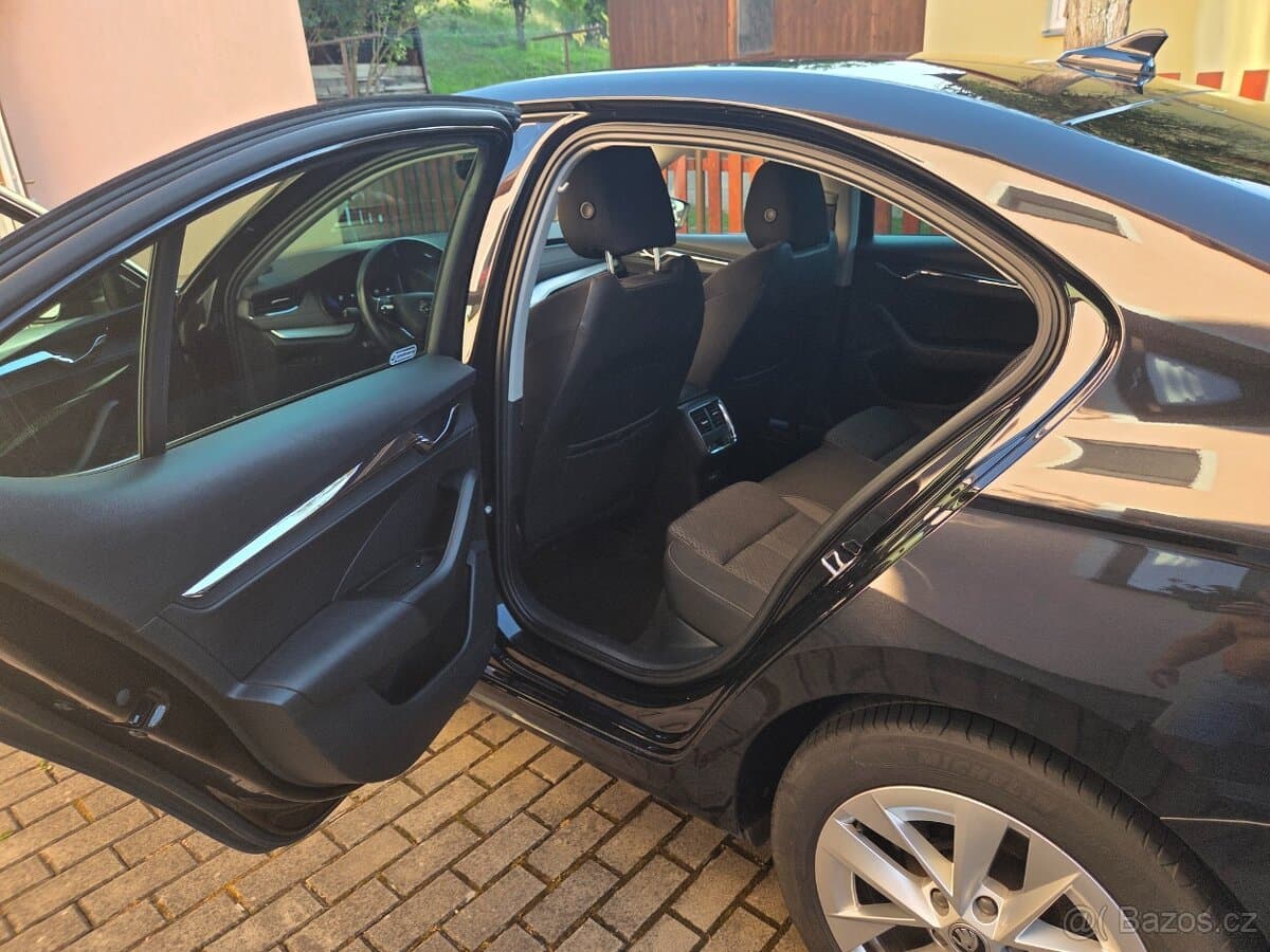 2021 Škoda OCTAVIA - 11