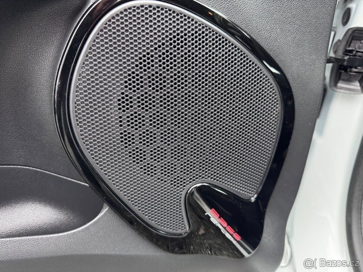 2019 Renault CLIO - 11
