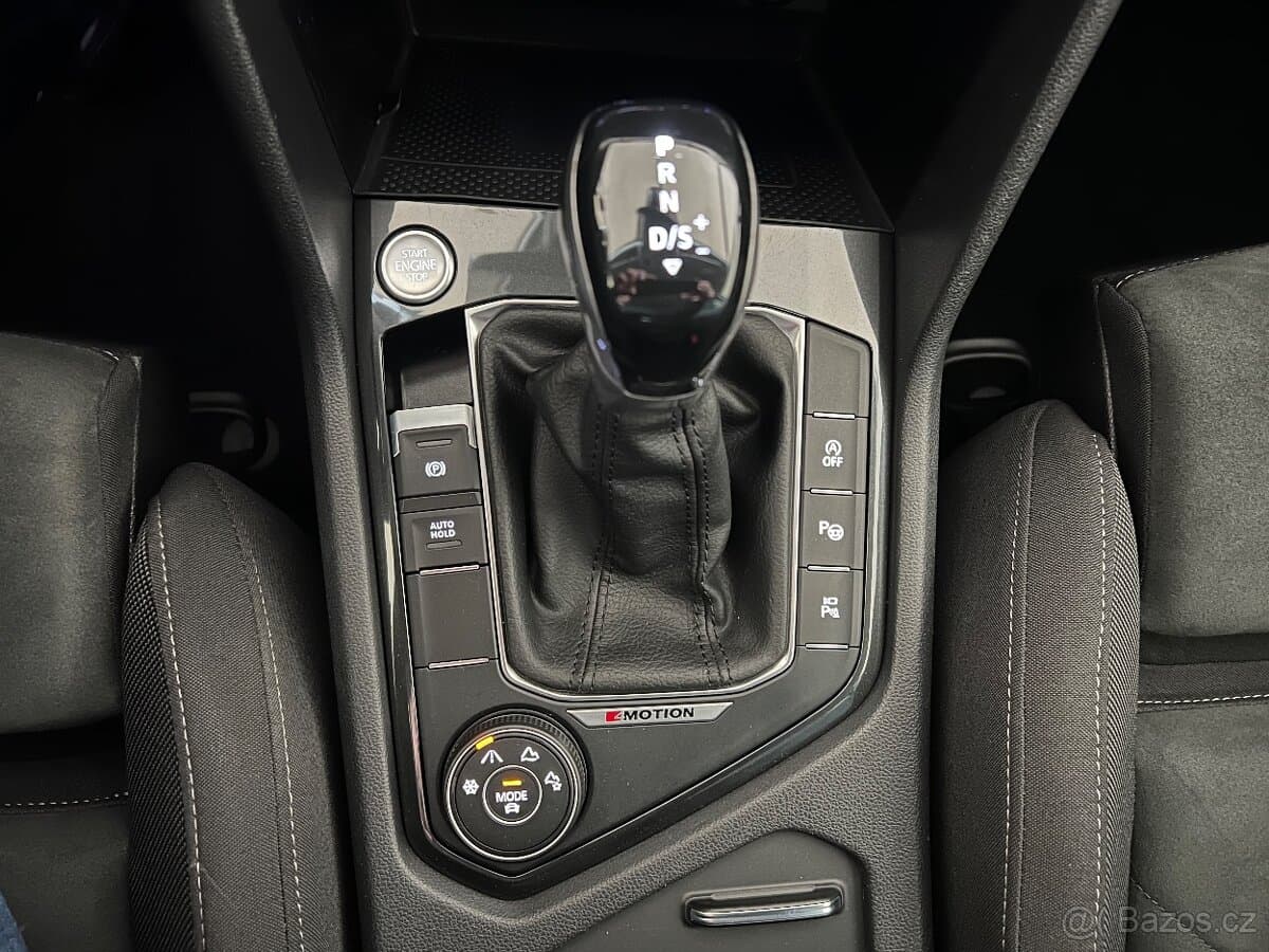 2021 Volkswagen TIGUAN - 11