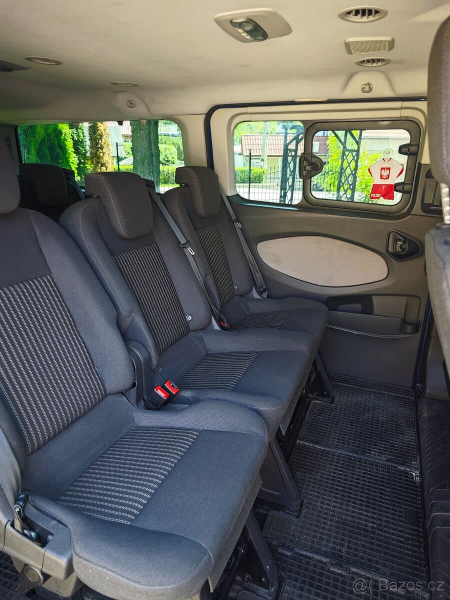 2015 Ford TOURNEO - 11