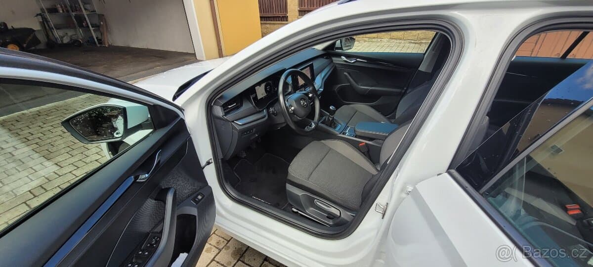 2023 Škoda OCTAVIA - 11
