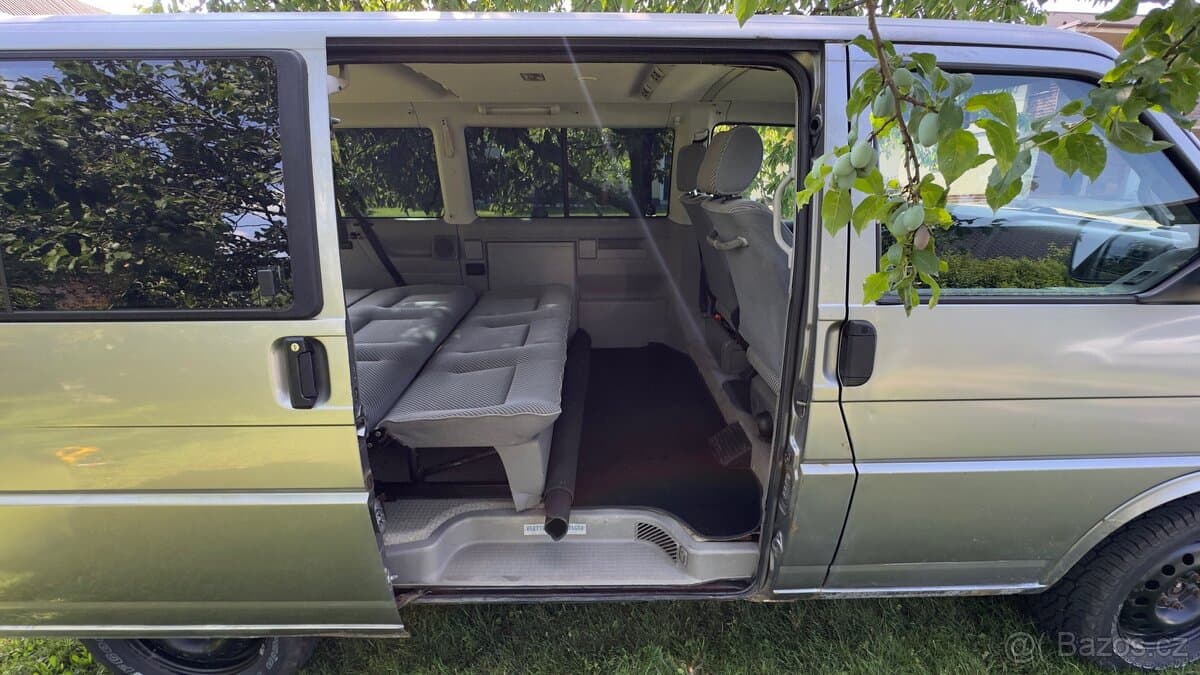 1997 Volkswagen MULTIVAN - 11