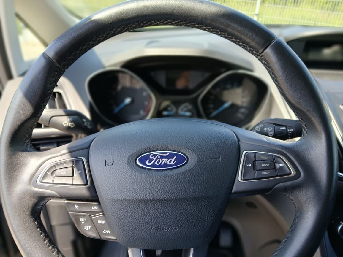 Ford C-MAX - 11