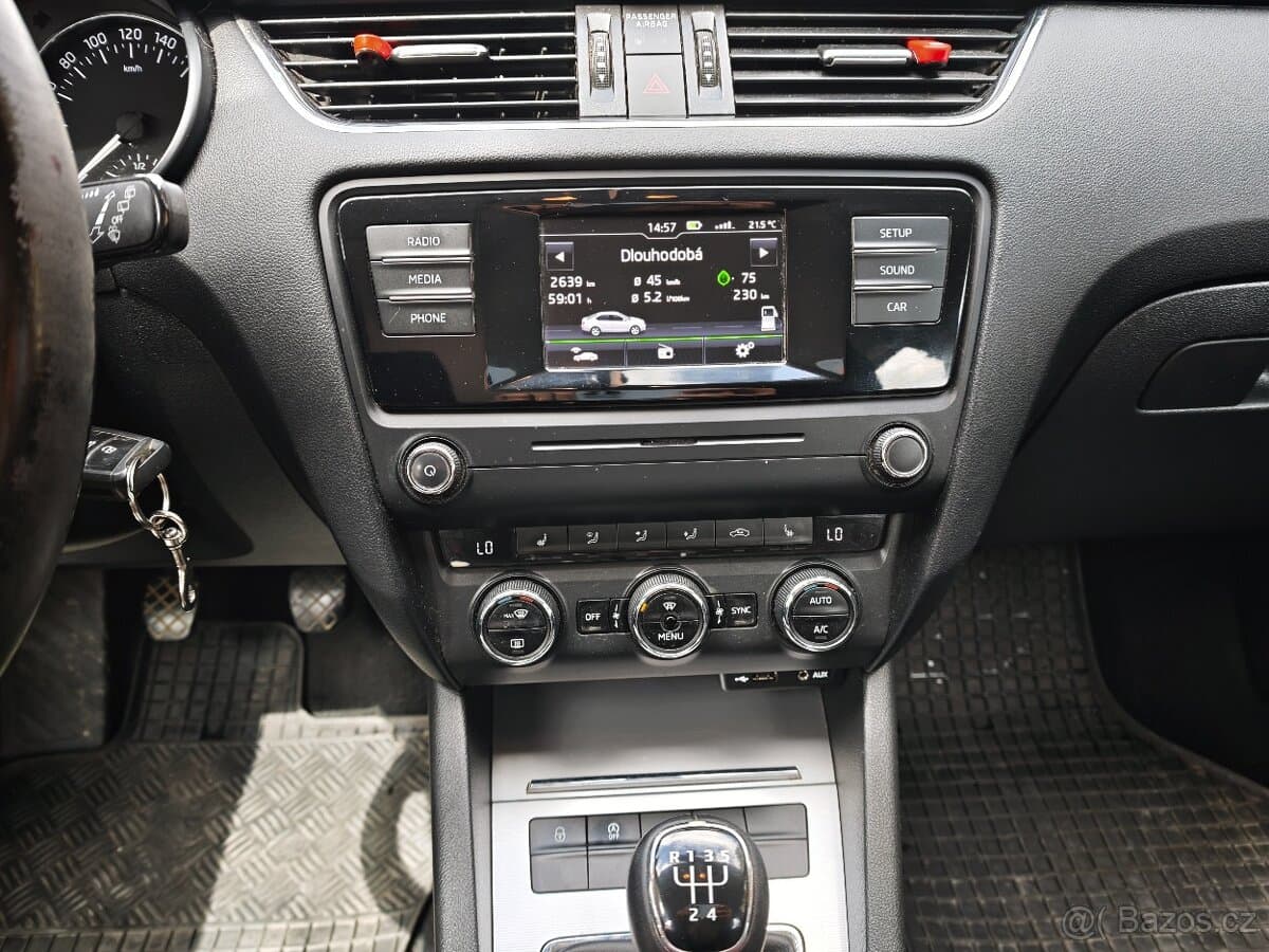 2016 Škoda OCTAVIA - 11