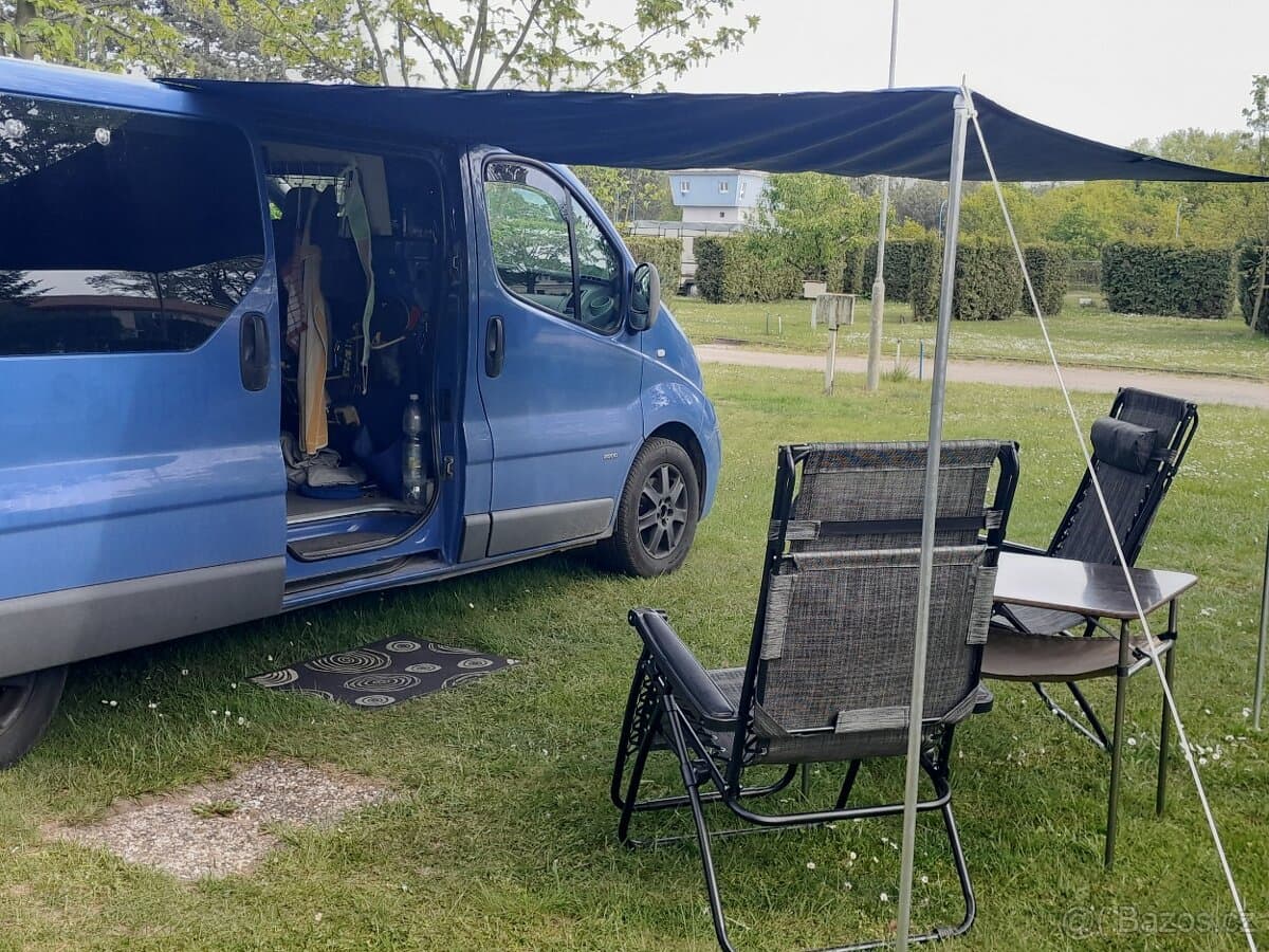 2009 Opel VIVARO - 11