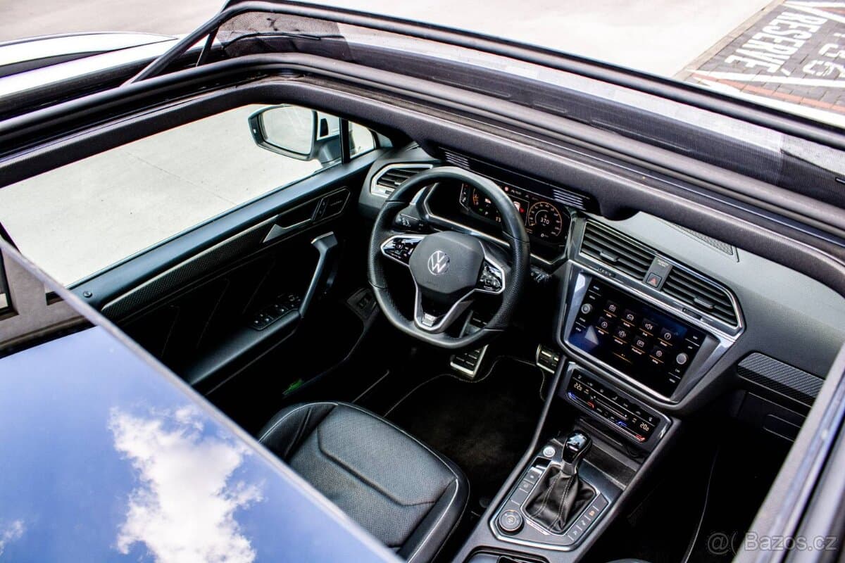 2023 Volkswagen TIGUAN - 11