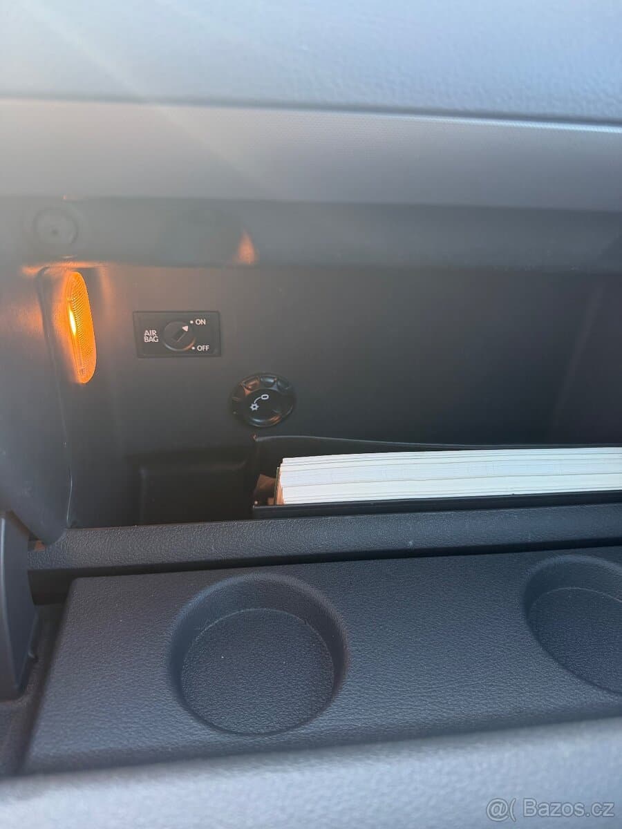 2008 Volkswagen TOURAN - 11