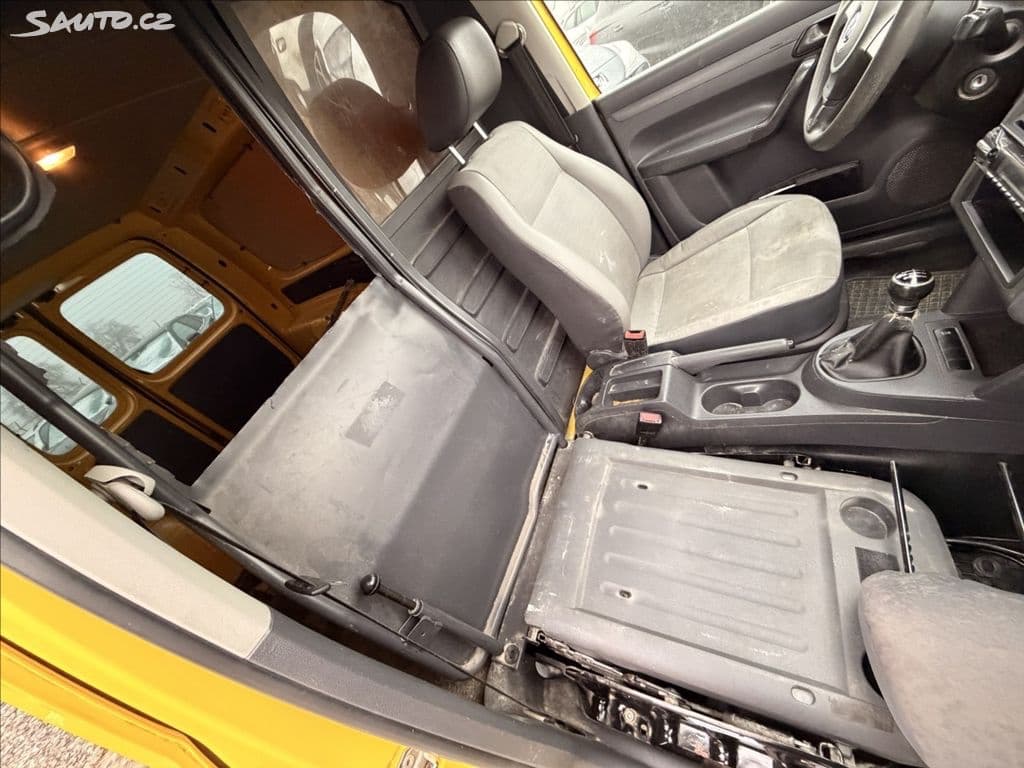 2012 Volkswagen CADDY - 11