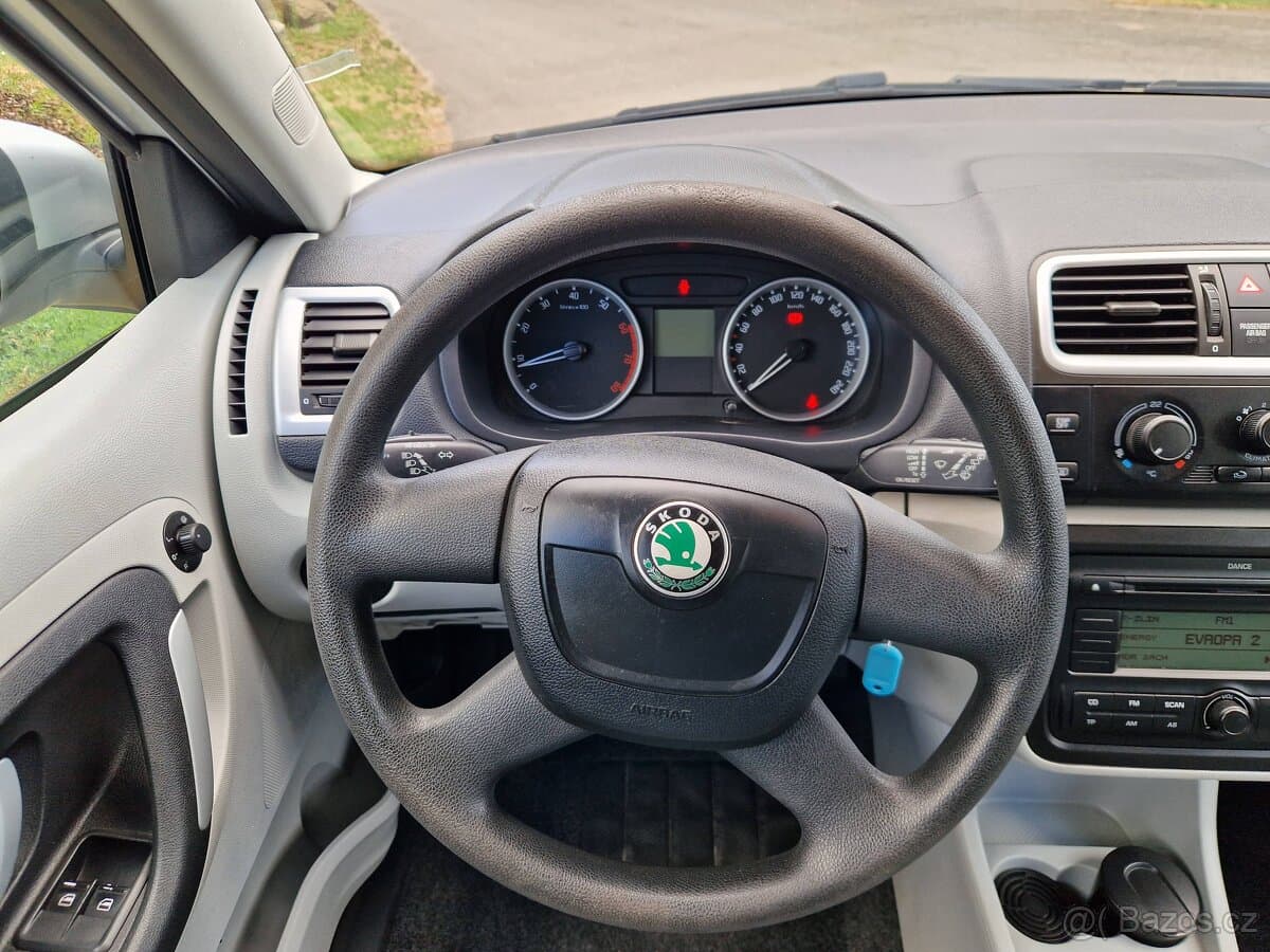 2009 Škoda FABIA - 11