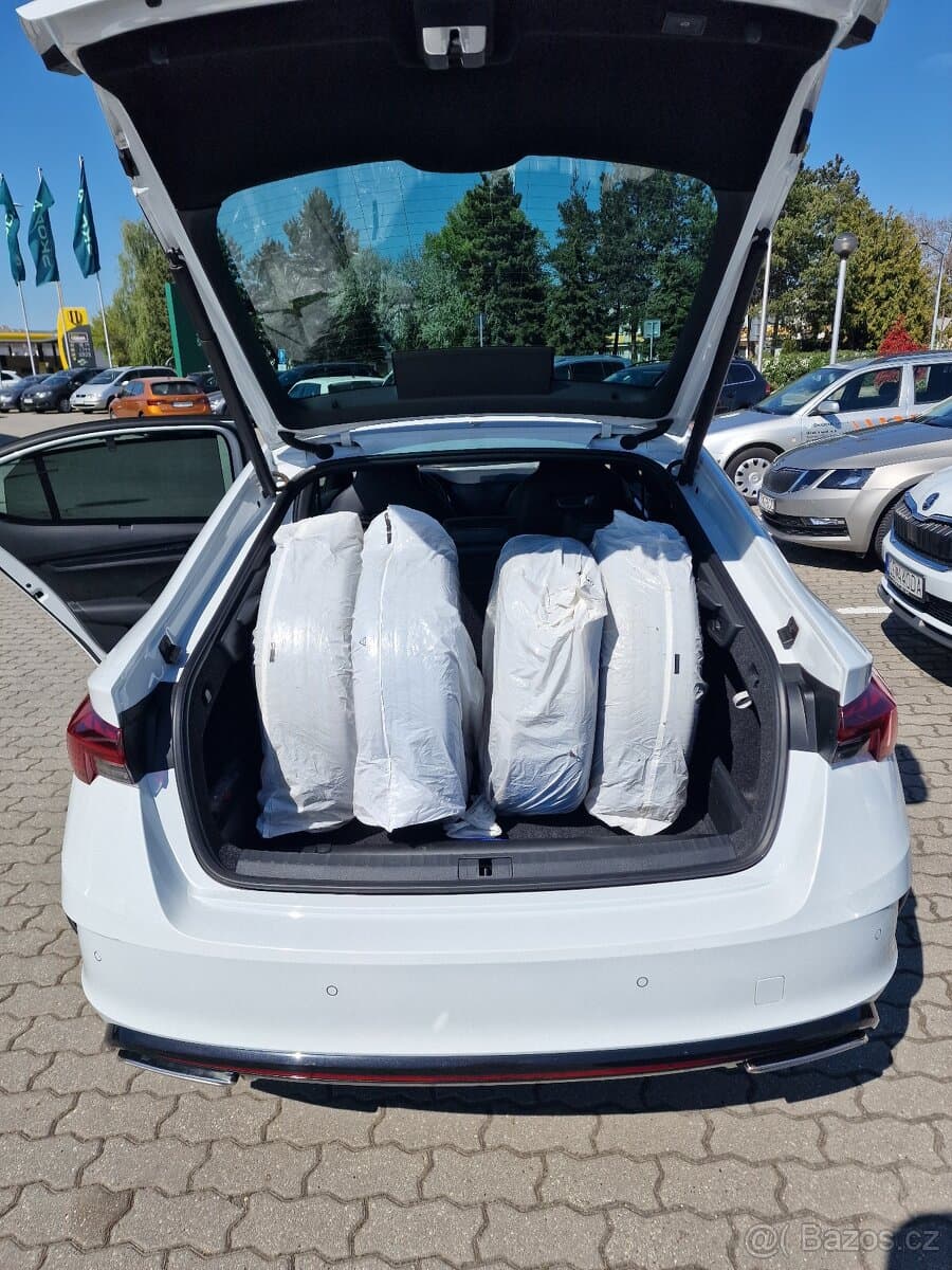 2022 Škoda OCTAVIA - 11