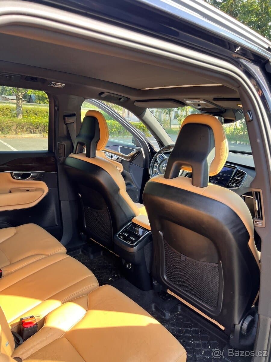 2017 Volvo XC90 - 11