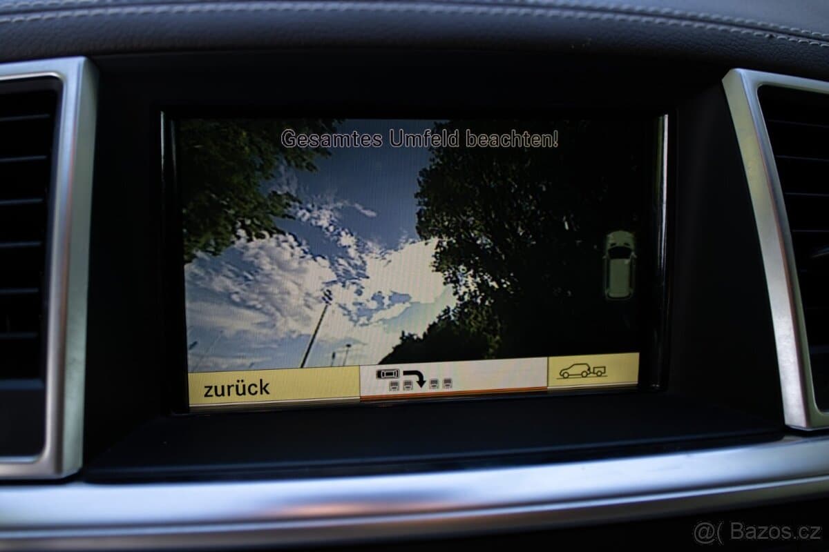 Mercedes-Benz M-CLASS - 11